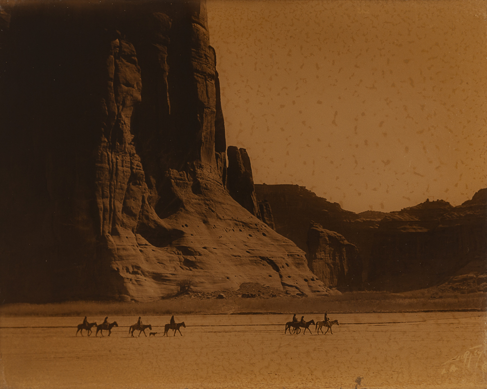 Edward S. Curtis (1868 - 1952 Los Angeles, CA)