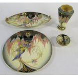 4 pieces of Carlton ware 'sketching bird' pattern (plate af)