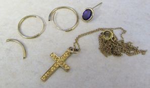 9ct gold cross and chain & 9ct gold scrap earrings total weight 2.