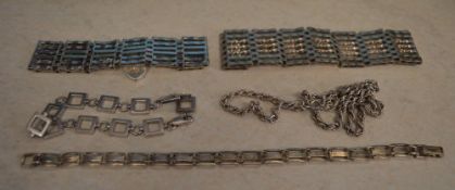 2 silver gate bracelets and 3 silver bracelets, total approx weight 2.