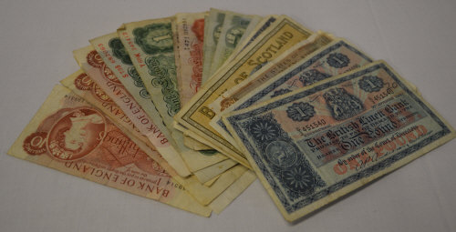 Various bank notes