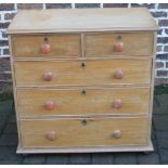 Pine chest of drawers