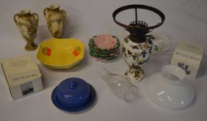 Various ceramics including a pair of vases, oil lamp, Louth mug,