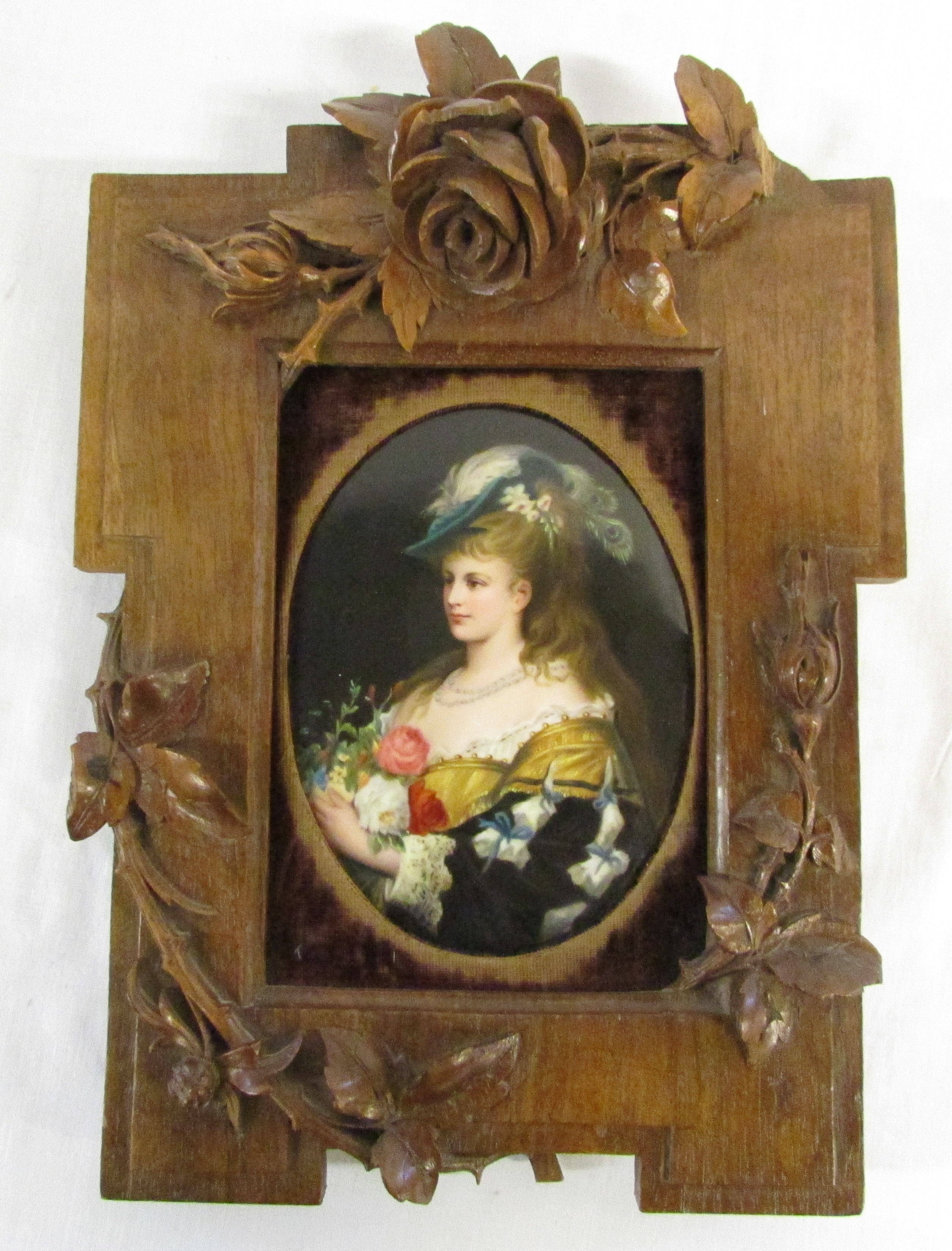 Miniature portrait painting of a lady approx 9cm x 12 cm in a carved wooden frame 18 cm x 26 cm - Image 4 of 4