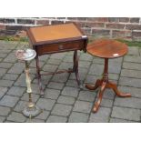 Small sofa table,