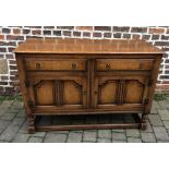 Good quality Georgian reproduction sideboard