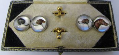 Cased set of 18ct gold reverse crystal intaglio cufflinks depicting dogs together with 2 18ct gold