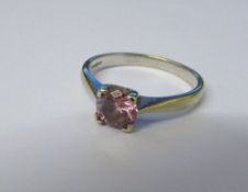 9ct gold pink cubic zirconia solitaire ring weight 2.