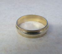 9ct gold band ring 2.