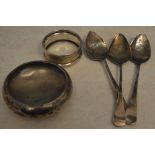 3 Georgian silver teaspoons (poor condition), silver napkin ring and a small silver pot,