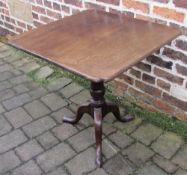 Georgian tilt top table