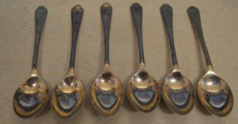 6 silver teaspoons with golf motifs, total approx weight 2.