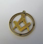 9ct gold Masonic pendant 1.