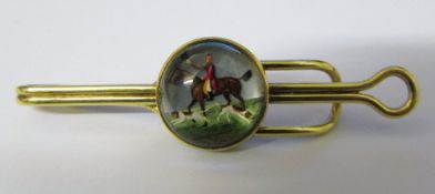 14ct rolled gold reverse crystal intaglio tie clip of a hunting scene