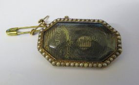 Tested as 9ct gold mourning brooch with seed pearls total weight 6.