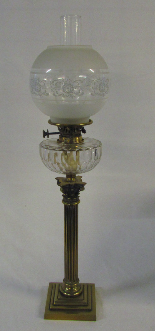 Brass paraffin lamp H 78 cm