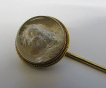 Tested as 9ct gold reverse crystal intaglio stick pin of a dog (not painted)