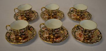 6 Royal Crown Derby cups and saucers in the traditional Imari pattern 2451,