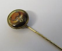 Tested as 9ct gold stick pin of a fox
