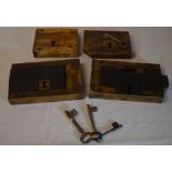 4 barn locks (4 keys included,