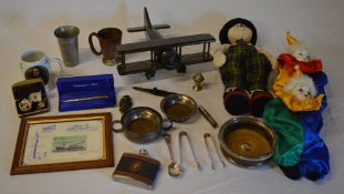 Mixed lot including silver plate,