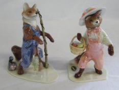 2 Hagen Renaker fox figures