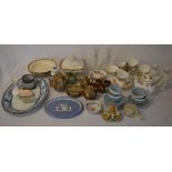Various ceramics including Wedgwood, Pendelfin, Colclough,