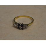 18ct gold diamond and sapphire cluster ring, approx 0.