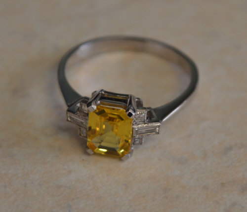 18ct white gold yellow sapphire and diamond ring, total approx weight 3.