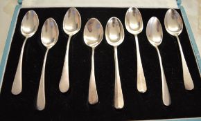 8 silver teaspoons, total approx weight 2.