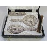 Cased silver backed dressing table set Birmingham 1976