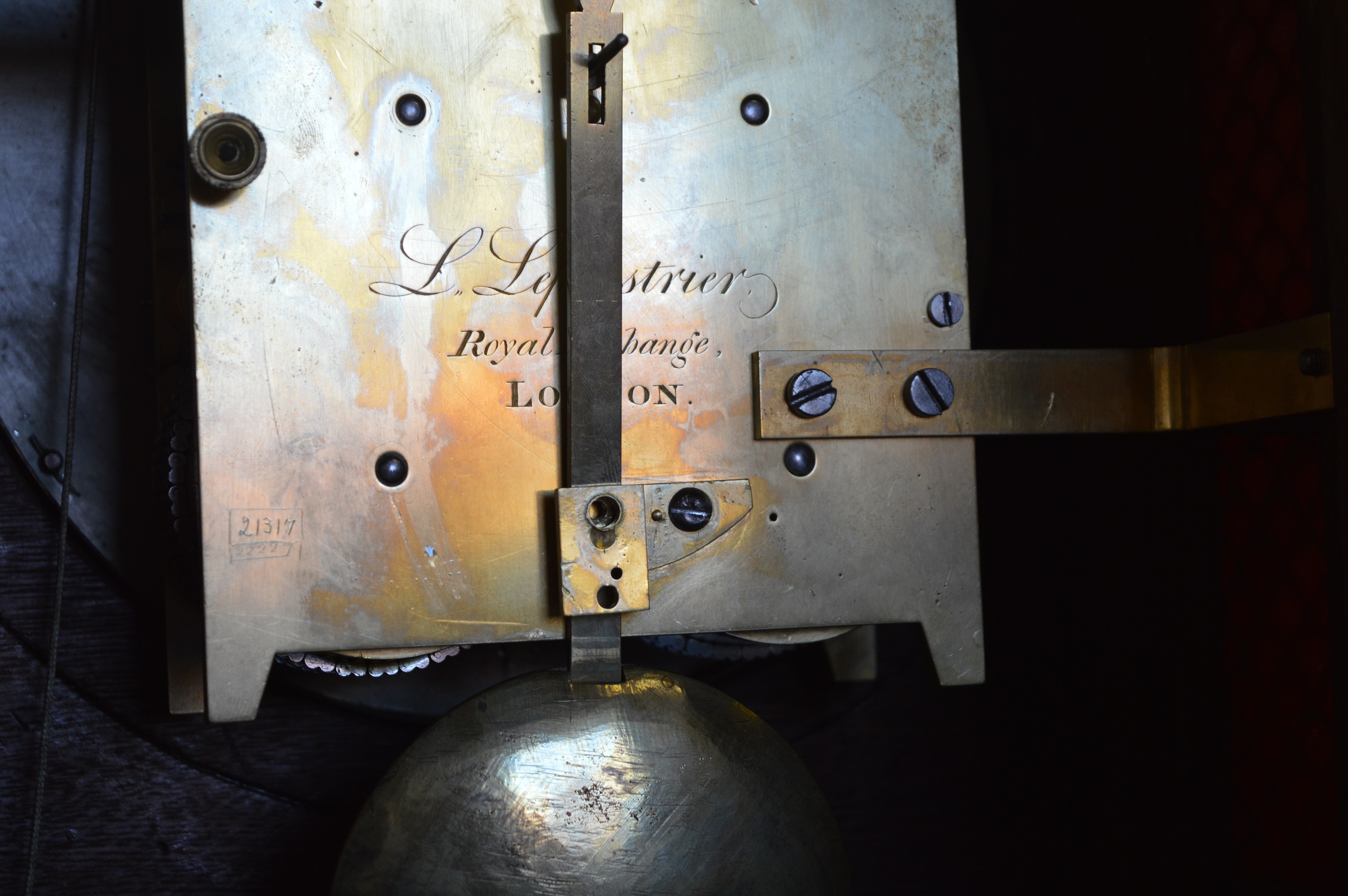 George III / Regency rosewood and brass repeating bracket clock, the dial marked L Leplastrier, - Image 8 of 8