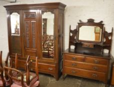 Edwardian triple wardrobe & dressing table (AF - piece requires reattaching)