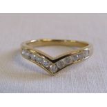 9ct gold diamond wishbone ring approx 0.