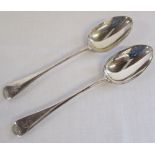 2 silver serving spoons London 1900 weight 5.