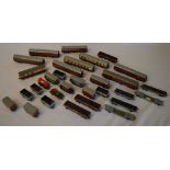 Quantity of Hornby carriages, wagons,
