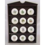 Set of 12 Wedgwood miniature bird plates 'Windsor Great Park' 1980 Perennis complete with wooden