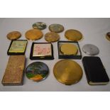 Approx 14 good quality powder compacts