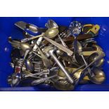 Large selection of mixed stainless steel / silver plated cutlery