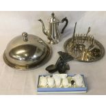 Various silver plate items including Newbridge napkin rings, dish & cover,