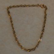 Small 9ct gold bracelet, total approx weight 1.