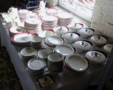 Extensive Wedgwood 'Mayfield' dinner service approximately 284 pieces