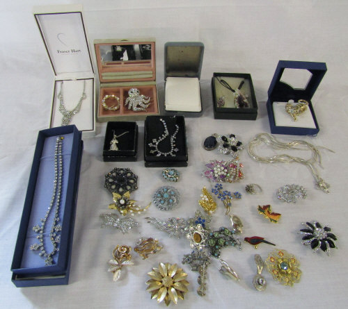 Selection of costume jewellery