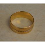 9ct gold wedding band, total approx weight 4.