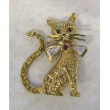 9ct gold and jewelled cat brooch weight 4.