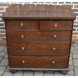 Early Georgian oak chest of drawers on bun feet with oak lined draws & cock beading,