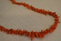 Coral style necklace