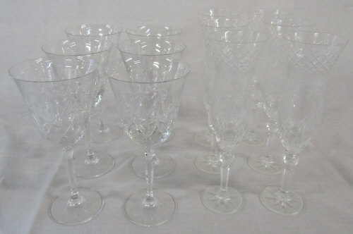 6 large wine goblets & 6 cut glass crystal champagne flutes