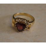 9ct gold and synthetic garnet ring, total approx weight 4.