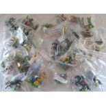 Box of loose Britains figures,